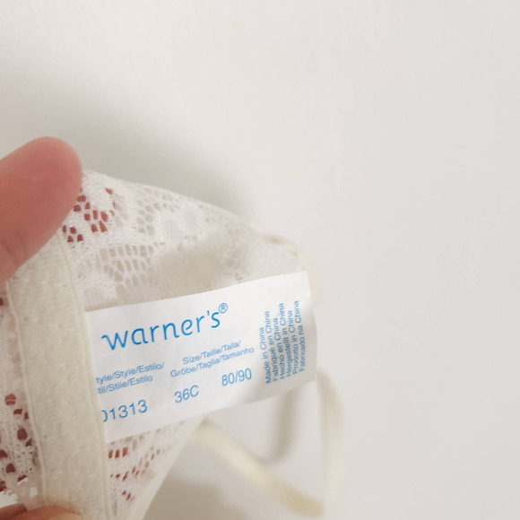 Vintage Warners Bra 36C - Picture 6 of 6